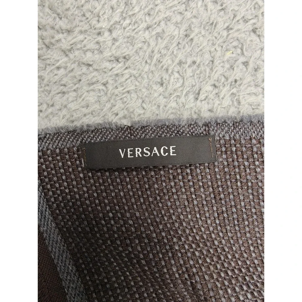 Versace Scarf Womens One Size Brown Check Medusa Logo Fringe‎ Winter Fall Warm